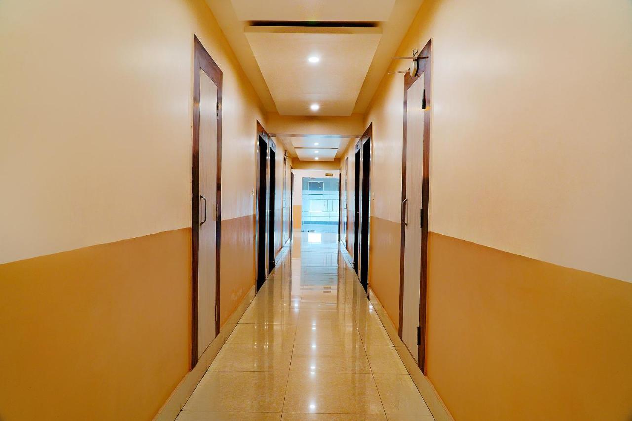 Fabhotel Kanchan Plaza บูบันเนสชวาร์ ภายนอก รูปภาพ